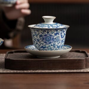 Luxury Fine China Blue-and-White "Three Talents" Lidded Bowl – High-End Suspension Tea Bowl with Lid, Ceramic Gongfu Tea Set