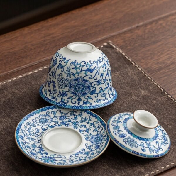 微信图片_20250408175129 Luxury Fine China Blue-and-White "Three Talents" Lidded Bowl – High-End Suspension Tea Bowl with Lid, Ceramic Gongfu Tea Set